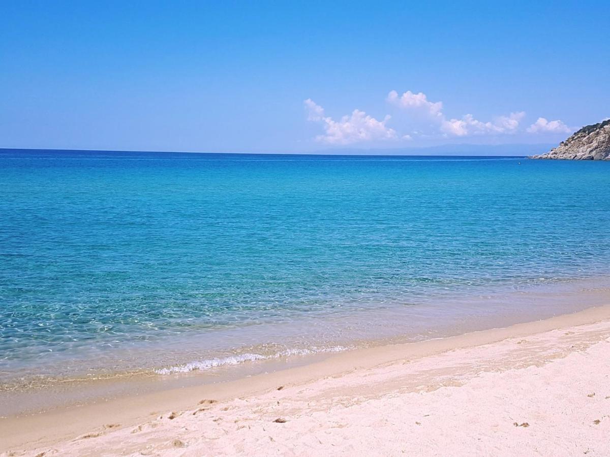 Sun Sea And Relax Villetta A Due Passi Dal Mare 솔라나스 외부 사진