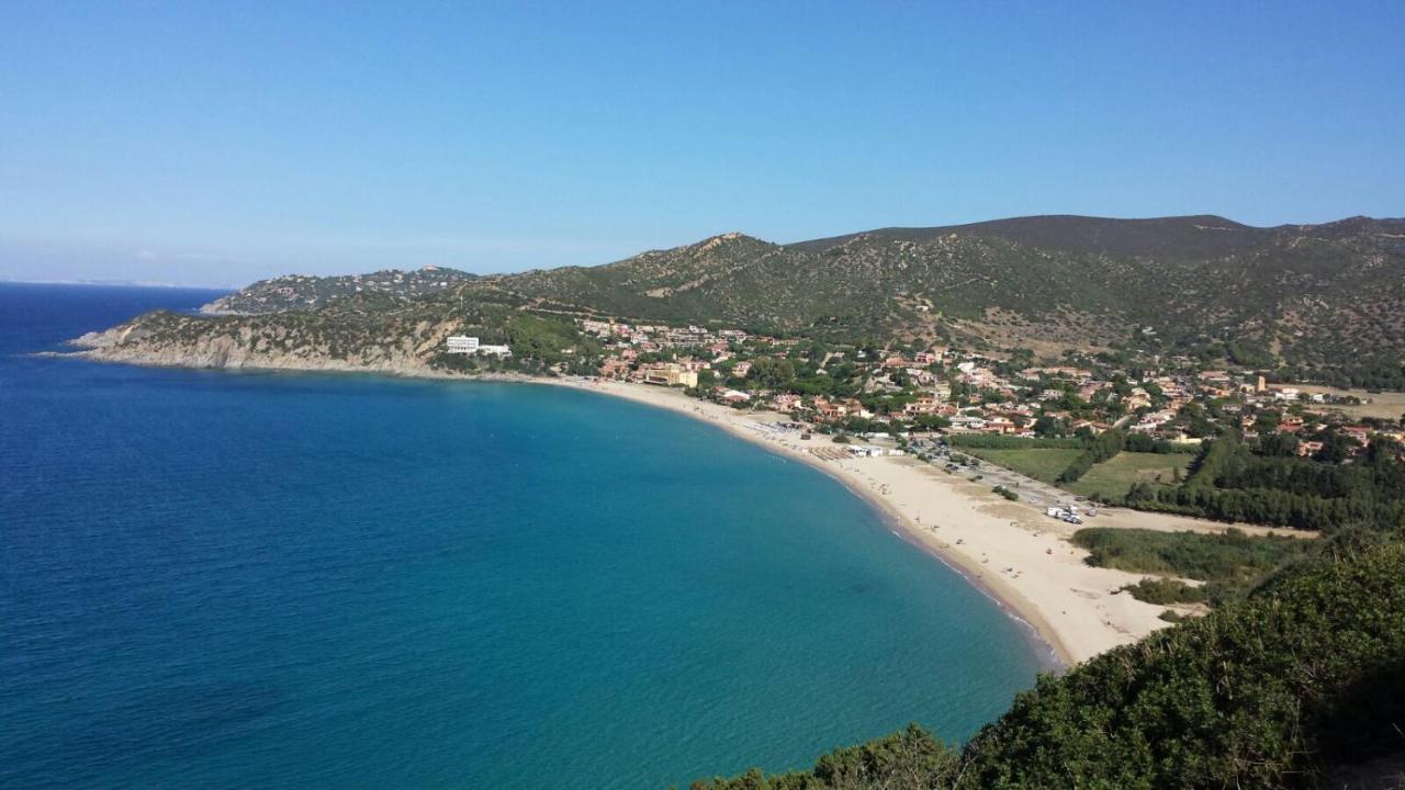 Sun Sea And Relax Villetta A Due Passi Dal Mare 솔라나스 외부 사진